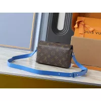 $56.00 USD Louis Vuitton Messenger Bags For Women #1356293