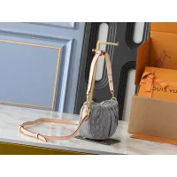 $60.00 USD Louis Vuitton Messenger Bags For Women #1356303