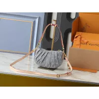 $60.00 USD Louis Vuitton Messenger Bags For Women #1356303