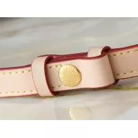 $60.00 USD Louis Vuitton Messenger Bags For Women #1356303