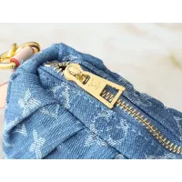 $60.00 USD Louis Vuitton Messenger Bags For Women #1356306