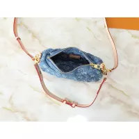 $60.00 USD Louis Vuitton Messenger Bags For Women #1356306