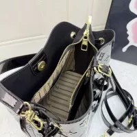 $41.00 USD Louis Vuitton Messenger Bags For Women #1356545
