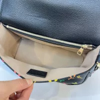 $40.00 USD Louis Vuitton Messenger Bags For Women #1356550