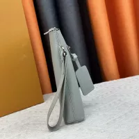$56.00 USD Louis Vuitton LV Wallets #1356755