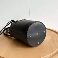 $72.00 USD Gucci AAA Quality Handbags For Women #1357223