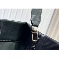 $80.00 USD Louis Vuitton AAA Quality Handbags For Women #1357436
