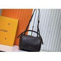 $68.00 USD Louis Vuitton AAA Quality Messenger Bags For Women #1357446
