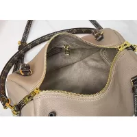 $68.00 USD Louis Vuitton AAA Quality Messenger Bags For Women #1357450