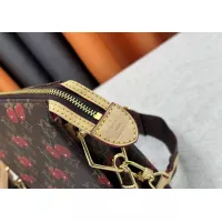 $72.00 USD Louis Vuitton AAA Quality Messenger Bags For Women #1357456
