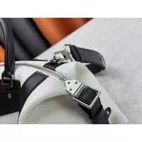 $82.00 USD Louis Vuitton AAA Quality Handbags For Women #1357566