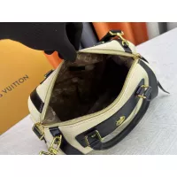 $82.00 USD Louis Vuitton AAA Quality Handbags For Women #1357569