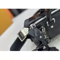 $76.00 USD Louis Vuitton AAA Quality Handbags For Women #1357572