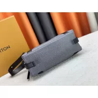 $80.00 USD Louis Vuitton AAA Quality Handbags For Women #1357576