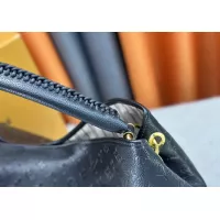 $76.00 USD Louis Vuitton AAA Quality Handbags For Women #1357619