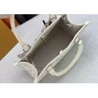 $72.00 USD Louis Vuitton AAA Quality Handbags For Women #1357620