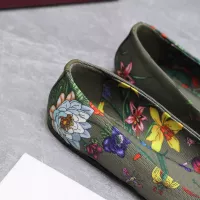 $108.00 USD Gucci Flat Shoes For Women #1357804