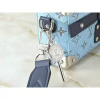 $72.00 USD Louis Vuitton AAA Quality Messenger Bags For Women #1358041