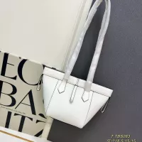 $96.00 USD Fendi AAA Quality Shoulder Bags For Women #1358780
