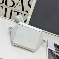 $96.00 USD Fendi AAA Quality Shoulder Bags For Women #1358780