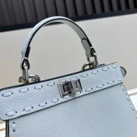 $122.00 USD Fendi AAA Quality Handbags For Women #1358870