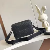 $182.00 USD Louis Vuitton AAA Quality Messenger Bags For Unisex #1358911