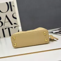 $108.00 USD Louis Vuitton AAA Quality Handbags For Women #1358926