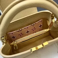 $108.00 USD Louis Vuitton AAA Quality Handbags For Women #1358926