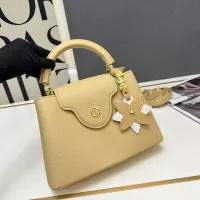 $112.00 USD Louis Vuitton AAA Quality Handbags For Women #1358927