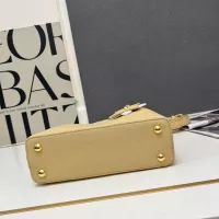 $112.00 USD Louis Vuitton AAA Quality Handbags For Women #1358927