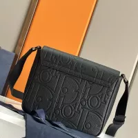 $160.00 USD Christian Dior AAA Man Messenger Bags #1359171