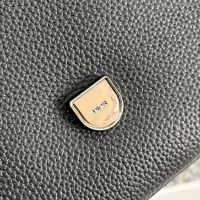 $182.00 USD Christian Dior AAA Man Messenger Bags #1359226