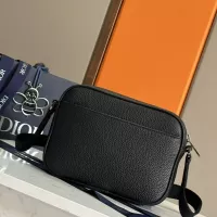 $132.00 USD Christian Dior AAA Man Messenger Bags #1359315