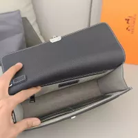 $102.00 USD Hermes AAA Man Wallets #1359606