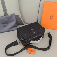 $102.00 USD Hermes AAA Man Messenger Bags #1359622