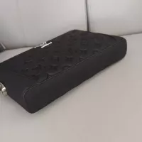 $96.00 USD Louis Vuitton AAA Man Wallets #1359690