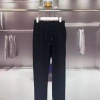 $92.00 USD Gucci Tracksuits Long Sleeved For Men #1362247