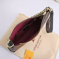 $38.00 USD Louis Vuitton Messenger Bags For Women #1363146