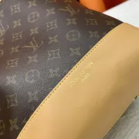 $76.00 USD Louis Vuitton AAA Quality Shoulder Bags For Women #1363189