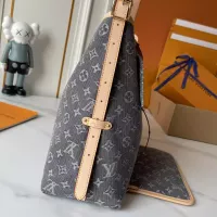 $76.00 USD Louis Vuitton AAA Quality Shoulder Bags For Women #1363193