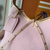 $72.00 USD Louis Vuitton AAA Quality Shoulder Bags For Women #1363198