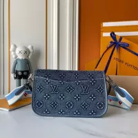 $76.00 USD Louis Vuitton AAA Quality Messenger Bags For Women #1363218