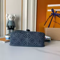 $76.00 USD Louis Vuitton AAA Quality Messenger Bags For Women #1363218