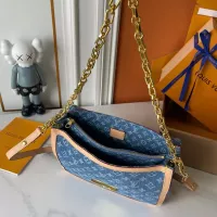 $85.00 USD Louis Vuitton AAA Quality Messenger Bags For Women #1363219