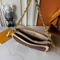 $76.00 USD Louis Vuitton AAA Quality Messenger Bags For Women #1363221