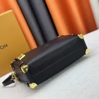 $80.00 USD Louis Vuitton AAA Quality Messenger Bags For Women #1363224