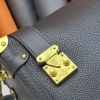 $80.00 USD Louis Vuitton AAA Quality Messenger Bags For Women #1363224