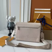 $72.00 USD Louis Vuitton AAA Man Messenger Bags #1363242