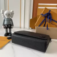 $72.00 USD Louis Vuitton AAA Man Messenger Bags #1363244