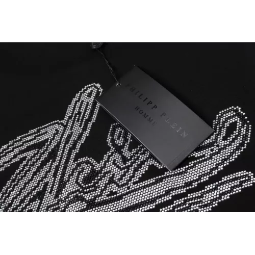 Replica Philipp Plein PP T-Shirts Short Sleeved For Men #1363725 $27.00 USD for Wholesale